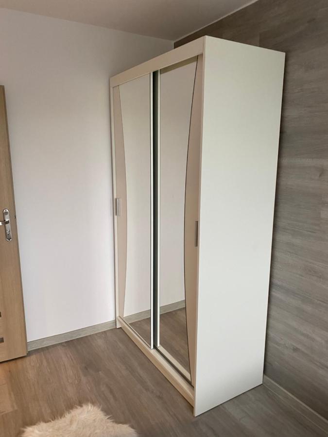 Przytulne Mieszkanie 2 Pokojowe Lešno Exteriér fotografie